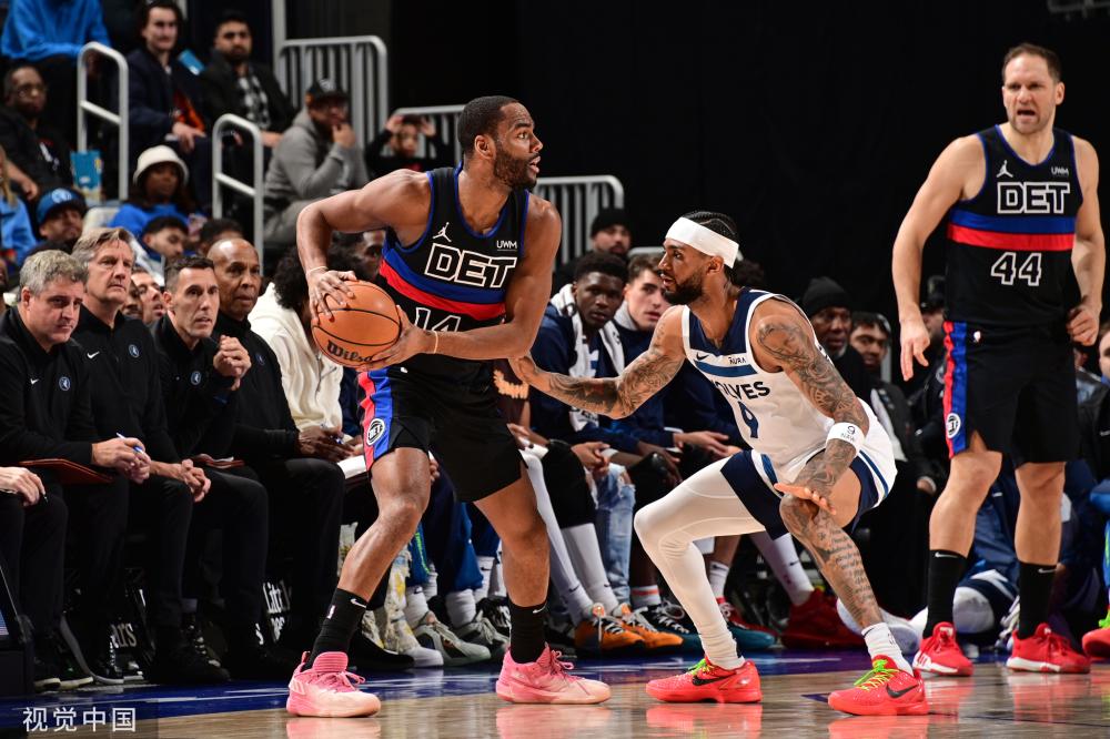 在这里迎来 在这里迎来