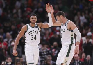 队中发挥的 队中发挥的